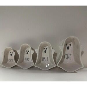 RAE DUNN Set of 4 White Halloween Ghost Shaped Measuring Cups‎